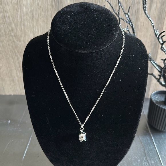 Salvatore Ferragamo Set Tulip Pendant Necklace & Ear Tulip Earrings - Picture 5 of 10